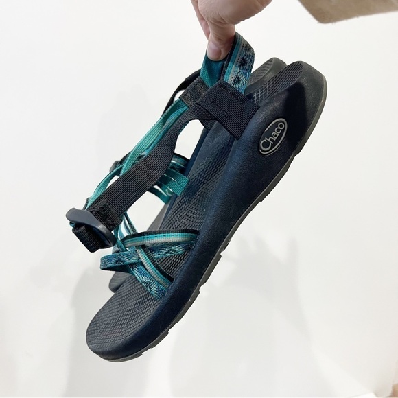 Chaco Women's ZX2 Classic Sandals - Picture 6 of 9